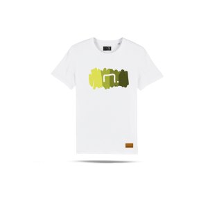 bolzplatzkind-free-t-shirt-weiss-gruen-bpksttu755-lifestyle_front.png