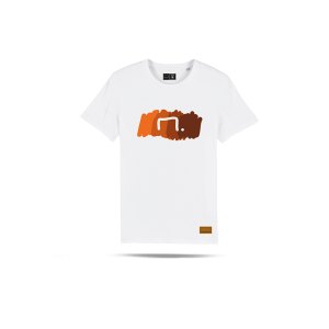 bolzplatzkind-free-t-shirt-weiss-orange-bpksttu755-lifestyle_front.png