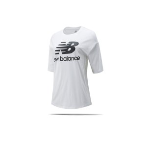 new-balance-ess-stacked-logo-t-shirt-damen-fwk-wt03519-lifestyle_front.png