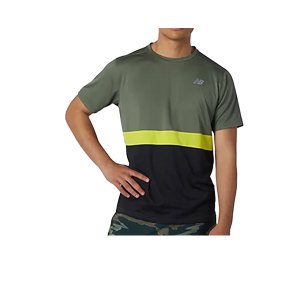 new-balance-striped-accelered-t-shirt-gruen-fnse-mt03207-laufbekleidung_front.png