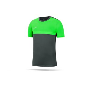nike-dri-fit-academy-pro-t-shirt-grau-gruen-f074-fussball-teamsport-textil-t-shirts-bv6926.png