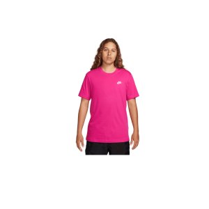 nike-club-t-shirt-rot-f616-ar4997-lifestyle_front.png