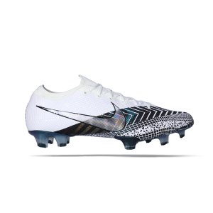 nike soccer boots online