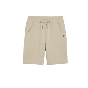 puma-downtown-8in-short-gruen-f90-624366-lifestyle_front.png