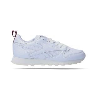 reebok-classic-leather-weiss-fw7796-lifestyle_right_out.png