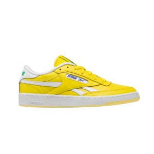reebok-club-c-revenge-gelb-weiss-gy8054-lifestyle_right_out.png