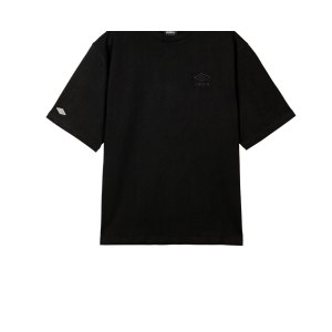 umbro-sports-style-oversize-t-shirt-schwarz-f060-umtm0759-fussballtextilien_front.png