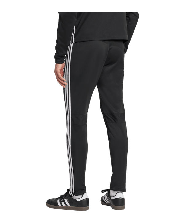 adidas Tiro25 Essentials Winterized Trainingshose Schwarz - schwarz